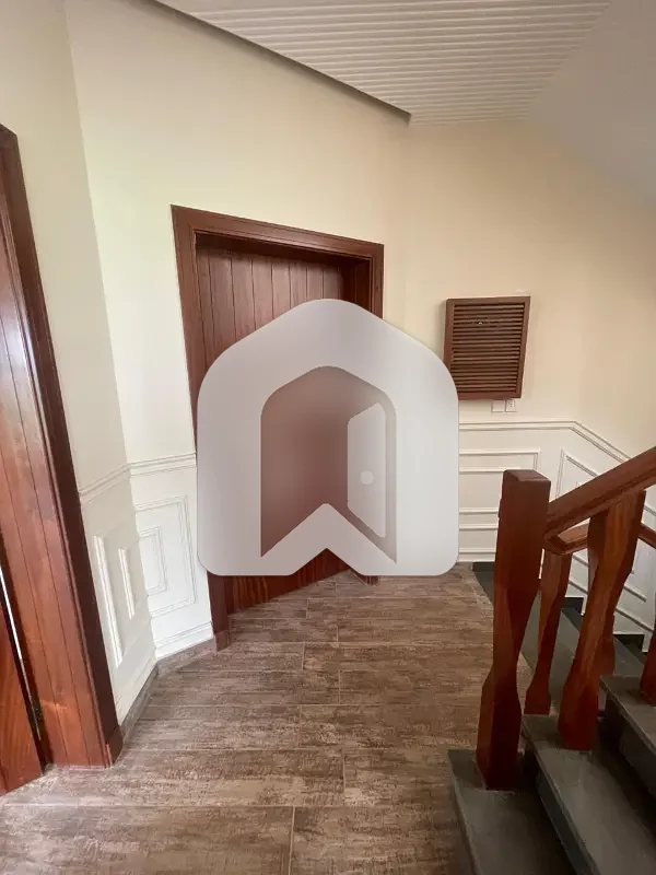 D-12 Islamabad 30*70 Upper Portion For Rent 3bed With Washroom Drawing Dining Tv Lounge Kichen Room Electric Meter Separate Parking, photo 6