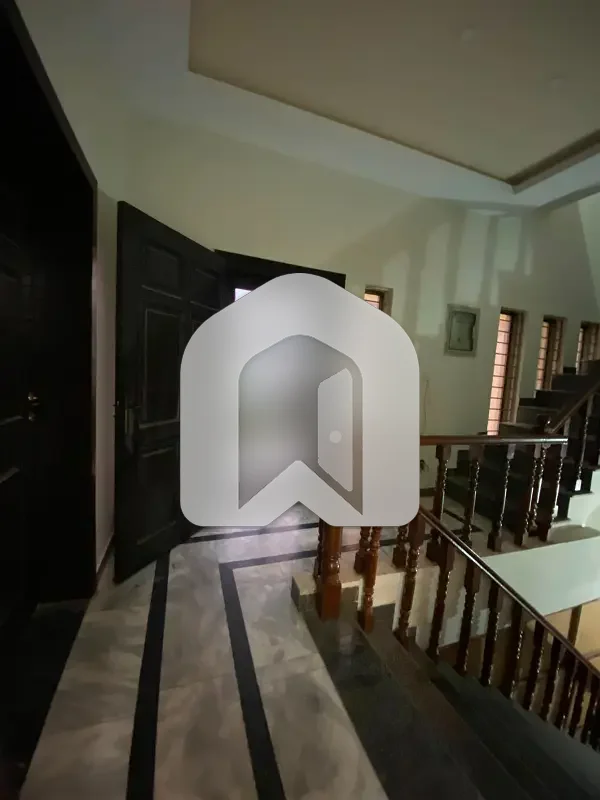 D-12 Islamabad 14 Marla Upper Portion For Rent, photo 6