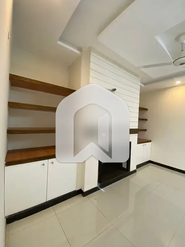 D-12 Islamabad 4080 Upper Portion For Rent 3bed With Washroom Drawing Dining Tvl Kichen No Mumty Parking Gas Electric Metr Sept, photo 22