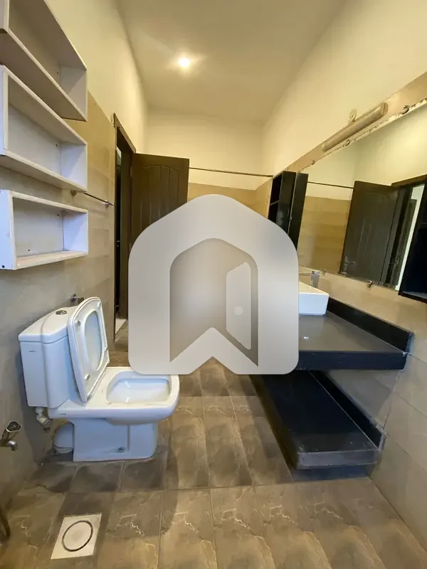 D-12 Islamabad 4080 Upper Portion For Rent 3bed With Washroom Drawing Dining Tvl Kichen No Mumty Parking Gas Electric Metr Sept, photo 14