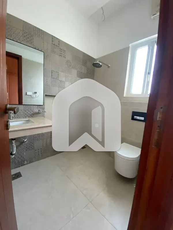 D-12 Islamabad 10 Marla Brand New Luxury Upper Portion For Rent 3bed With Washroom Drawing Dining Tvl Kichen No Servant Parking, photo 18