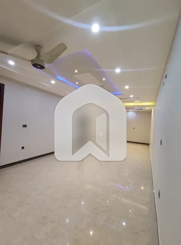 D-12 Islamabad 14marla Upper Portion For Rent 3bed With Washroom Drawing Dining Tvl Kichen Servant Room Parking Gas Electric, photo 10
