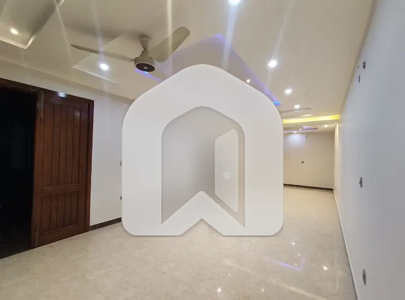 D-12 Islamabad 14marla Upper Portion For Rent 3bed With Washroom Drawing Dining Tvl Kichen Servant Room Parking Gas Electric, photo 11