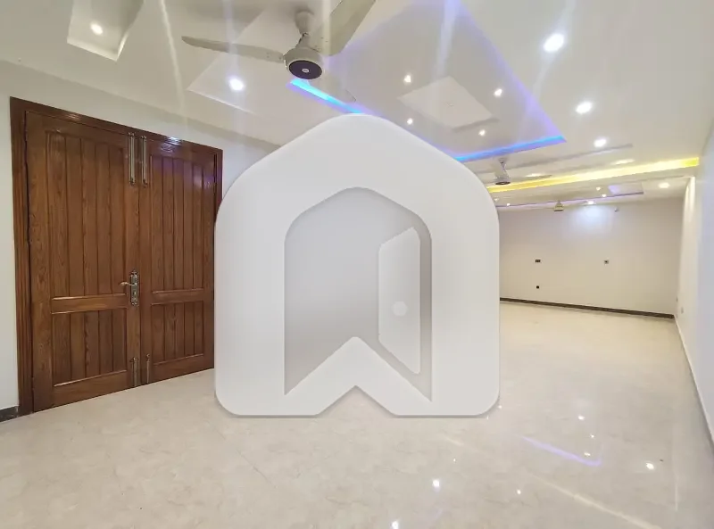 D-12 Islamabad 14marla Upper Portion For Rent 3bed With Washroom Drawing Dining Tvl Kichen Servant Room Parking Gas Electric, photo 9
