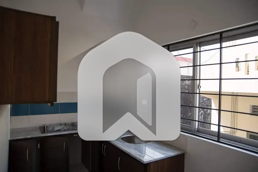 8 Marla Brand New Upper Portion Available For Rent G-13/3, photo 7