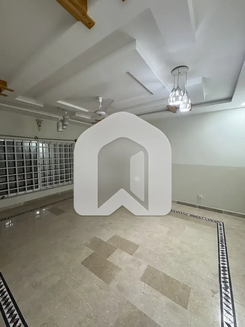 1 Kanal Beautiful House Upper Portion Is Available For Rent In Soan Garden Islamabad, photo 13