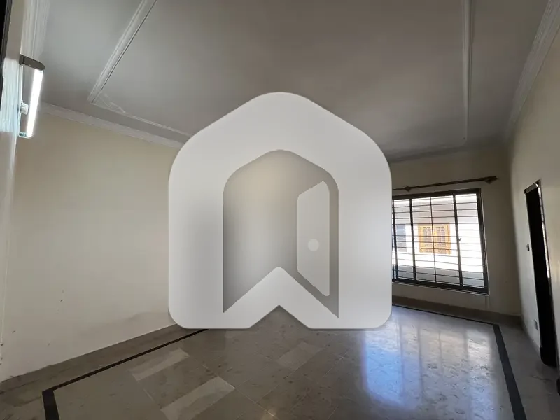 1 Kanal Upper Portion Available For Rent In G-14/4 Islamabad, photo 5