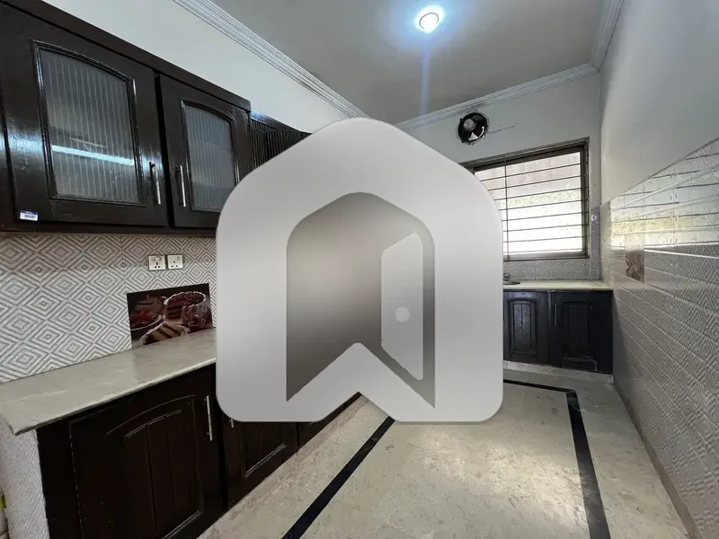 1 Kanal Upper Portion Available For Rent In G-14/4 Islamabad, photo 10