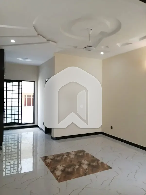 12 Marla (40*80 ) Upper Portion Available For Rent G-15 Islamabad., photo 2