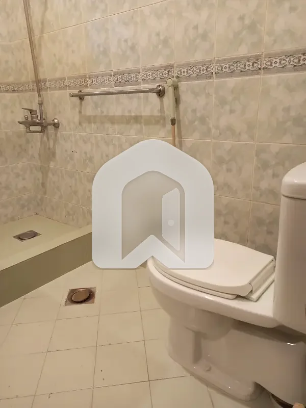 A Beautiful location upper portion available for rent in F-10, photo 14