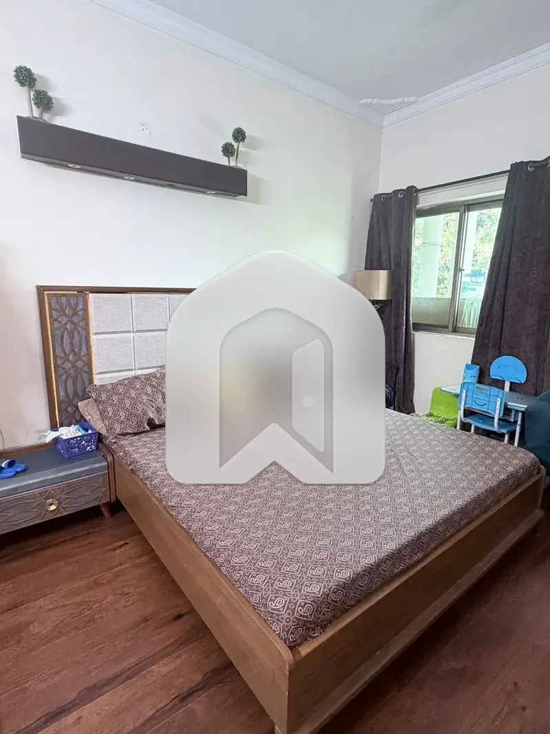 Upper Portion Available For Rent, photo 9