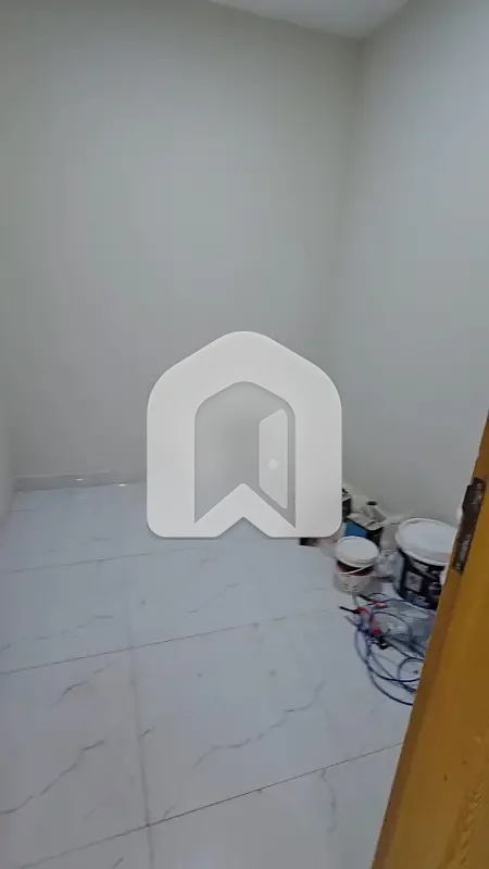 Brand New 1 Kanal Upper Portion For Rent Near Main Jinnah Blvd 3 Bed &Amp; Servant Qtr, photo 6