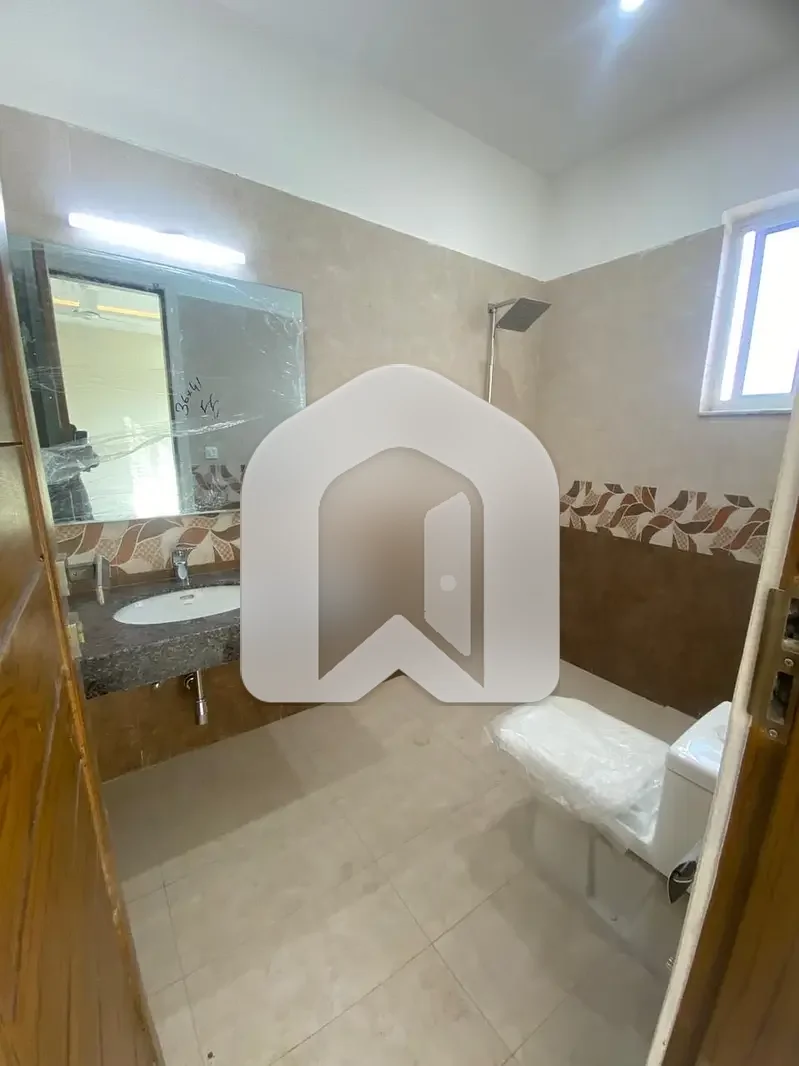 1 Kanal Brand New Upper Portion Available For Rent In DHA 2 Islambad, photo 7