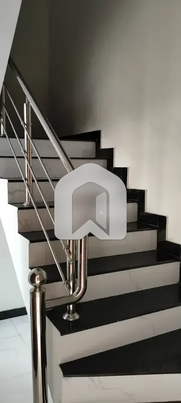 G-15 Size 1 Kanal Upper Portion For Rent Beautiful Designer House Prime Location, photo 12
