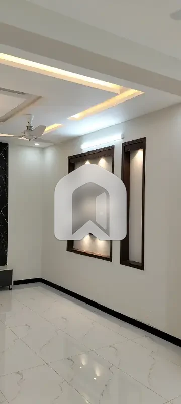 G-15 Size 1 Kanal Upper Portion For Rent Beautiful Designer House Prime Location, photo 6