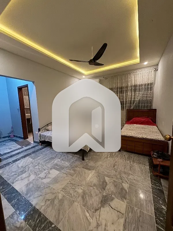 A Beautiful Upper Portion For Rent Ideal Location, photo 4