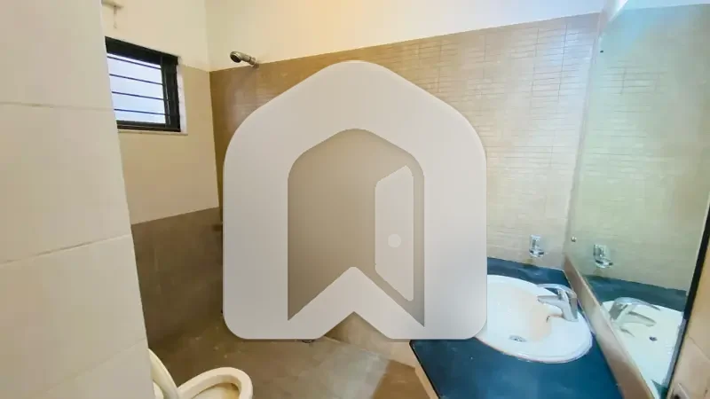 1 Kanal Upper Portaion Available For Rent, photo 4