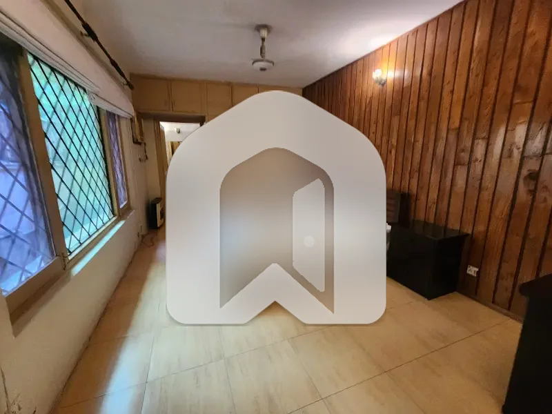 UPPER PORTION FOR RENT IN F-8, photo 5