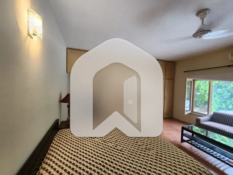 UPPER PORTION FOR RENT IN F-8, photo 9