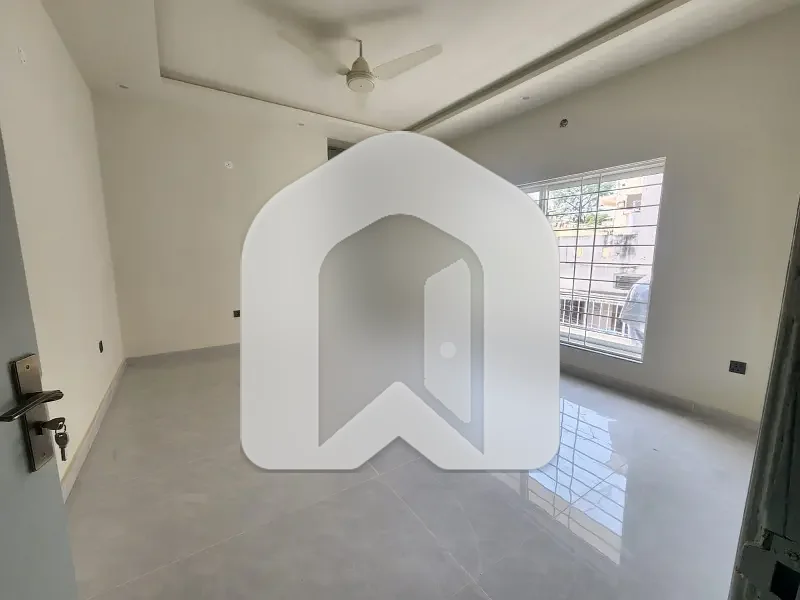 2 KANAL UPPER PORTION FOR RENT IN F-8, photo 8