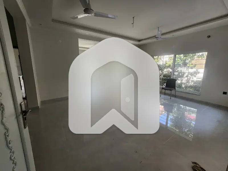 2 KANAL UPPER PORTION FOR RENT IN F-8, photo 13
