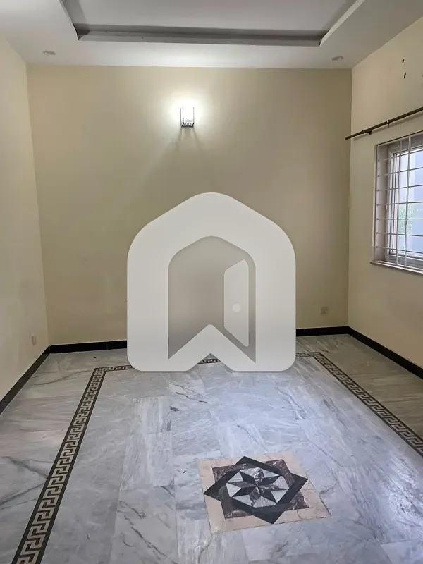 1 Kanal Upper Portion For Rent | DHA Phase 5 | Prime Location | Spacious & Well-Maintained