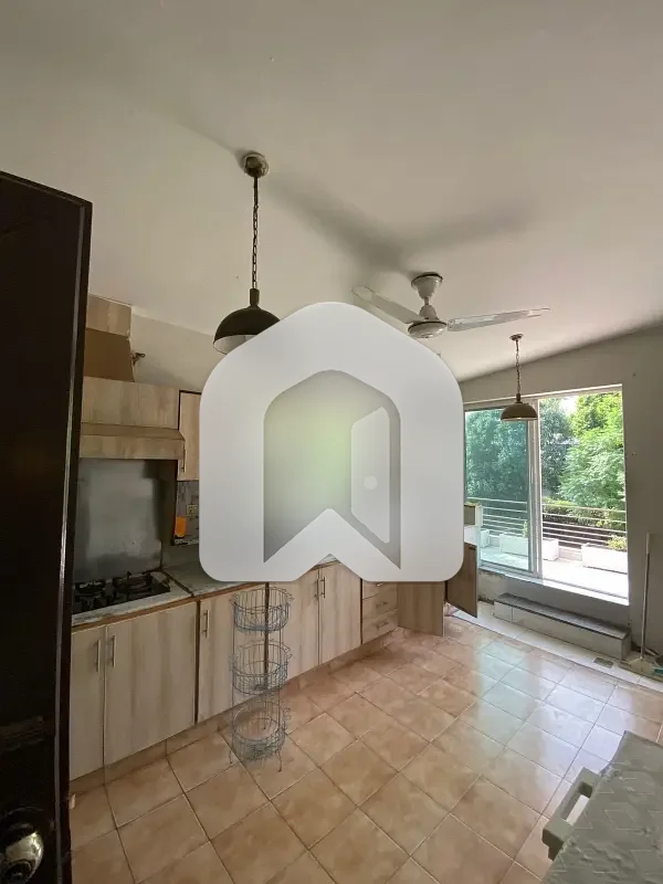 F7 Fully Furnished 3 Bed Room Portion Available For Rent, photo 4