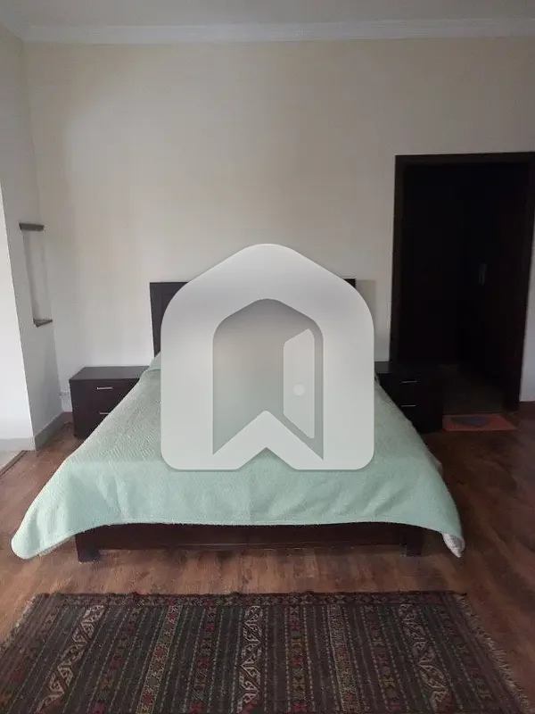 E-7 Fully Furnished Portion Available For Rent, photo 10