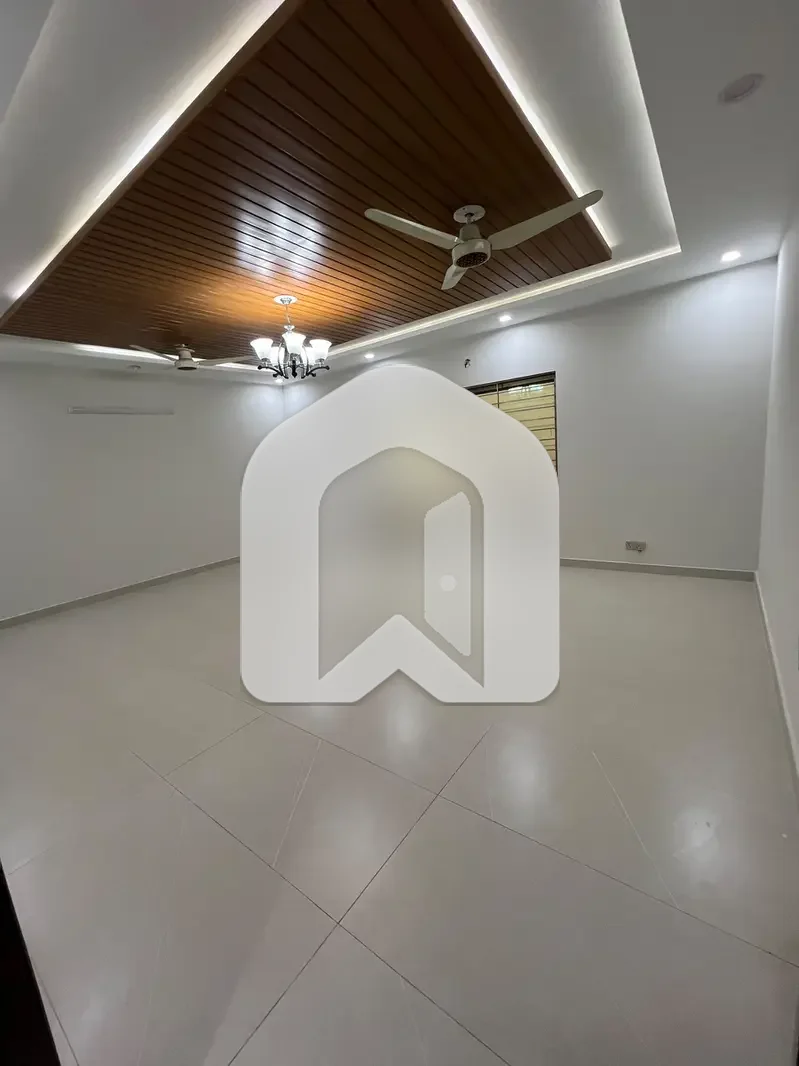 Upper Portion For Rent, photo 3