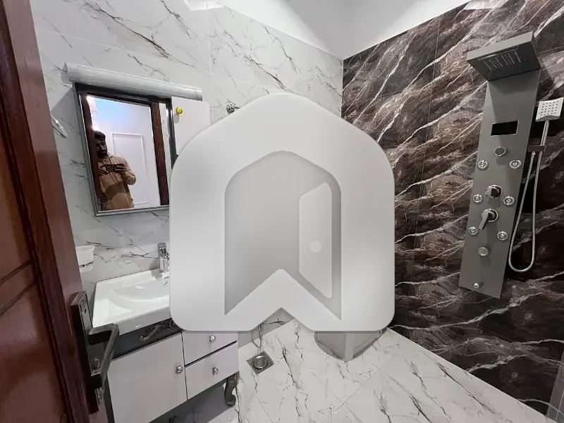 Ideal Upper Portion For rent In G-13, photo 4