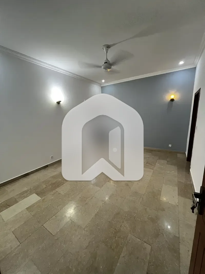 Beautiful 14 Marla Upper Portion For Rent, photo 10
