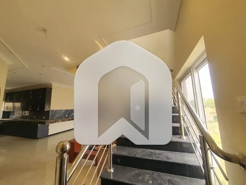 Beautiful Upper Portion For Rent, photo 11