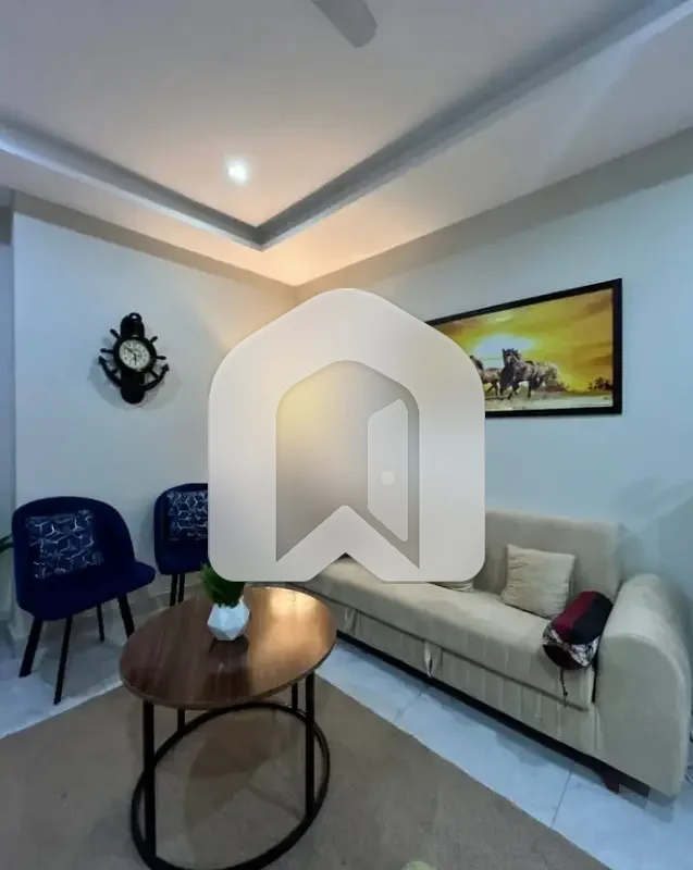 LUXURY OUTSTANDING FURNISHED FLAT AVAILABLE FOR DAILY & MONTHLY RENT, photo 3