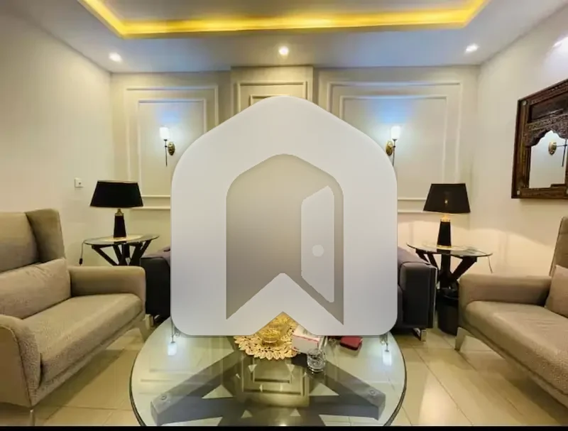 F-11 Beautiful Luxury Fully Furnished 2 Bed 3 Bath, photo 3
