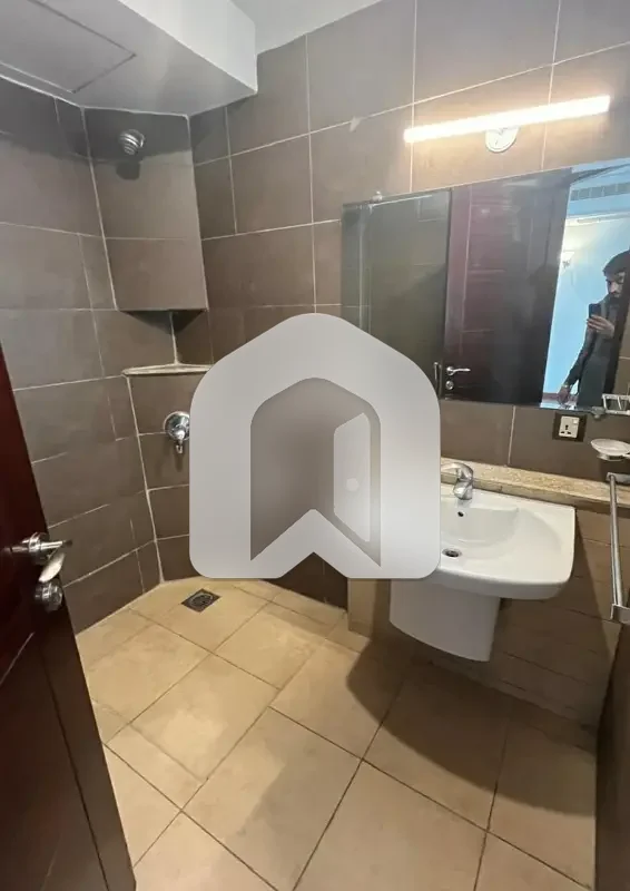 Silver Oaks F-10 2 Bedroom Unfurnished Apartment Available For Rent Beautiful Location, photo 10