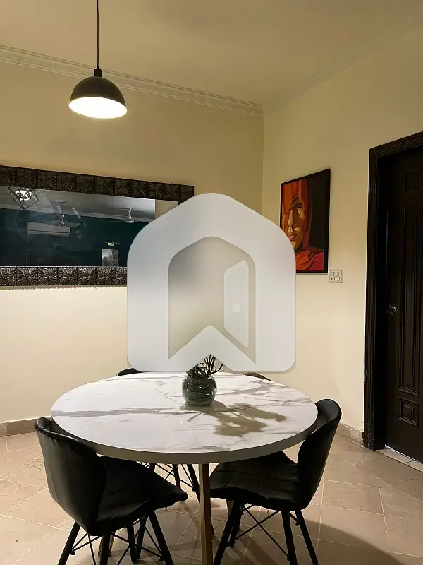 F-11 Elegant Furnished 2 Bedrooms Apartment Available For Rent, photo 3