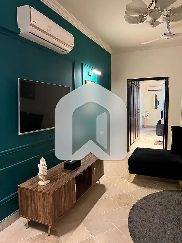 F-11 Elegant Furnished 2 Bedrooms Apartment Available For Rent, photo 8