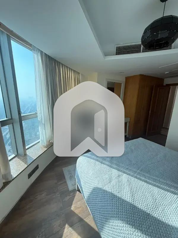 Centaurus Decent 2 Bedroom Fully Furnished Apartment In F-8 With Servant Room 2200 Square Feet, photo 6