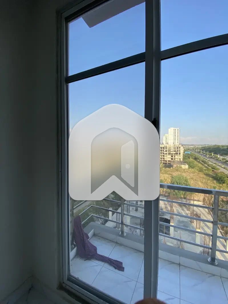 1 BED NON FURNISHED APARTMENT FOR RENT IN GULBERG GREENS ISLAMABAD MORE OPTIONS AVAILABLE, photo 12