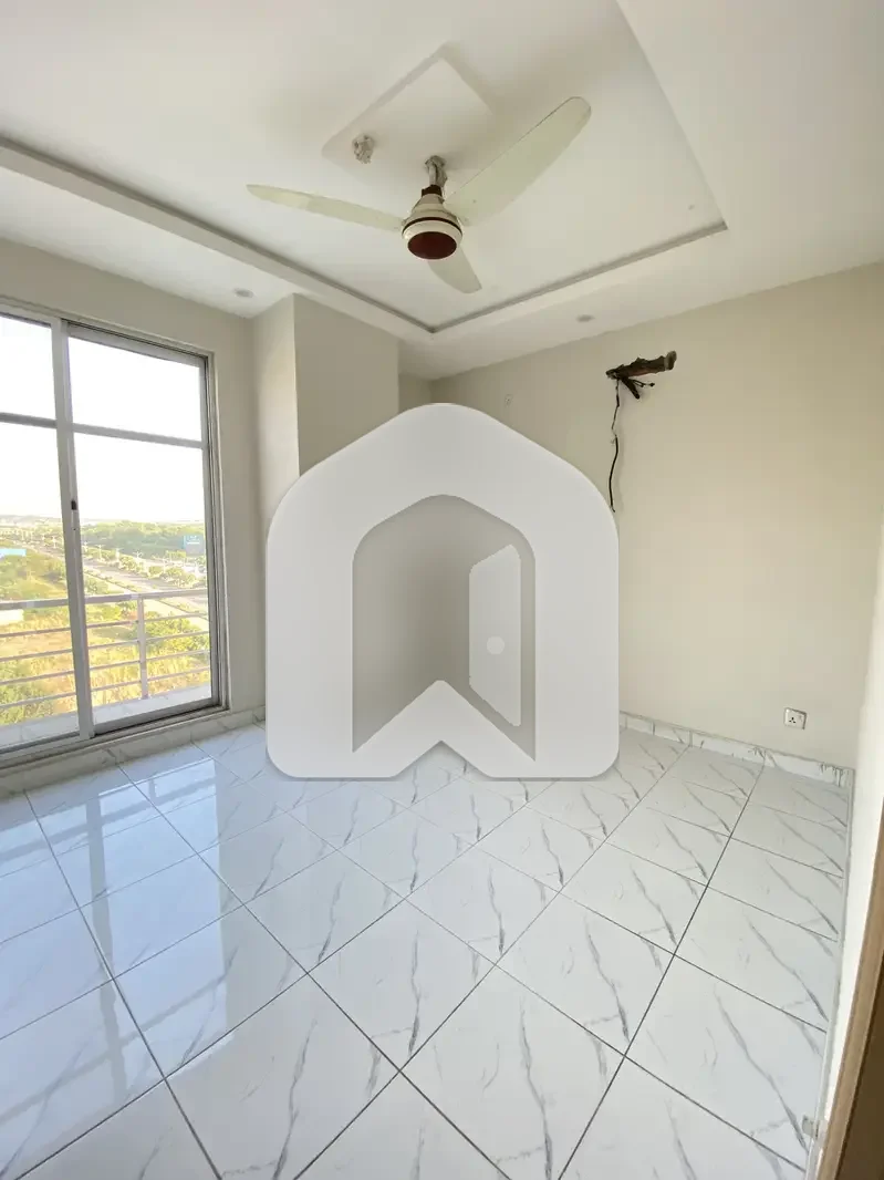 1 BED NON FURNISHED APARTMENT FOR RENT IN GULBERG GREENS ISLAMABAD MORE OPTIONS AVAILABLE, photo 9