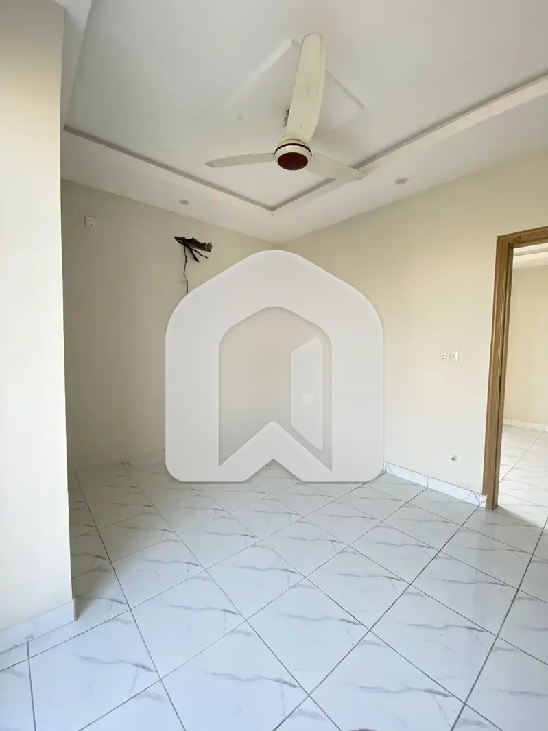 1 BED NON FURNISHED APARTMENT FOR RENT IN GULBERG GREENS ISLAMABAD MORE OPTIONS AVAILABLE, photo 7