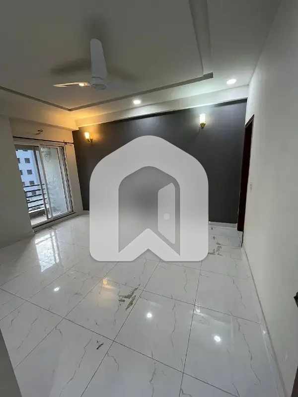 2-Bed Apartment for Rent Miusam Mall | 1,165 Sq. Ft., photo 6