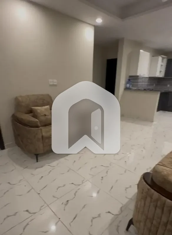 Faisal Town Block A The Gate Mall 3 Bed Furnished Apartment Available For Rent, photo 2
