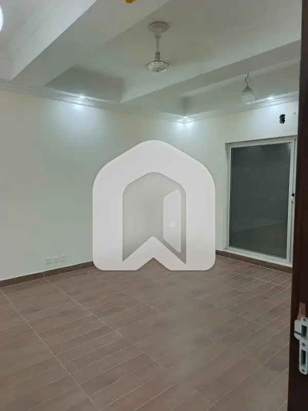 2 Bedroom Apartment Sami Furnished Dha Phase 1 Sector F Islambad, Rawalpindi, photo 10