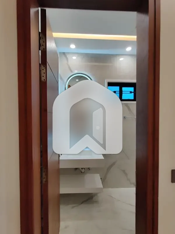 Fully Furnished Luxury Apartment Available on Rent, photo 15