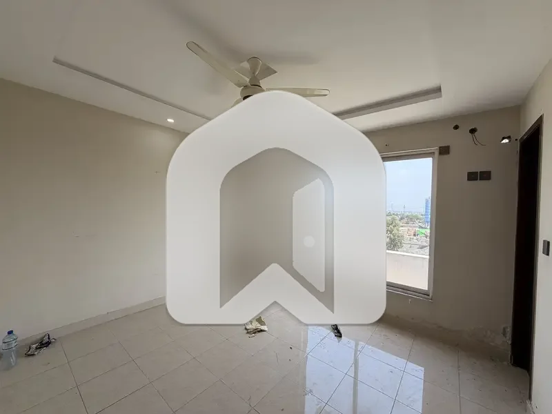 3 Bedroom. New Apartment Lift Operated Building T Chowk Islamabad. Fully Secure, photo 8