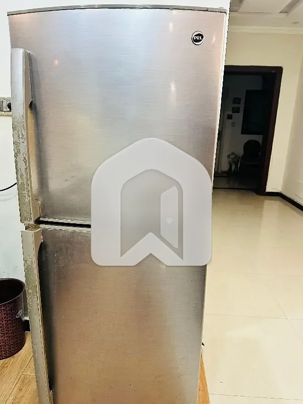 Furnished Flat For Rent Near By F-11 Markaz 2 Bed 2 Bath Tvl Kitchen, photo 13