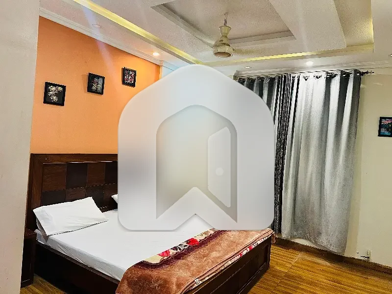 Furnished Flat For Rent Near By F-11 Markaz 2 Bed 2 Bath Tvl Kitchen, photo 8
