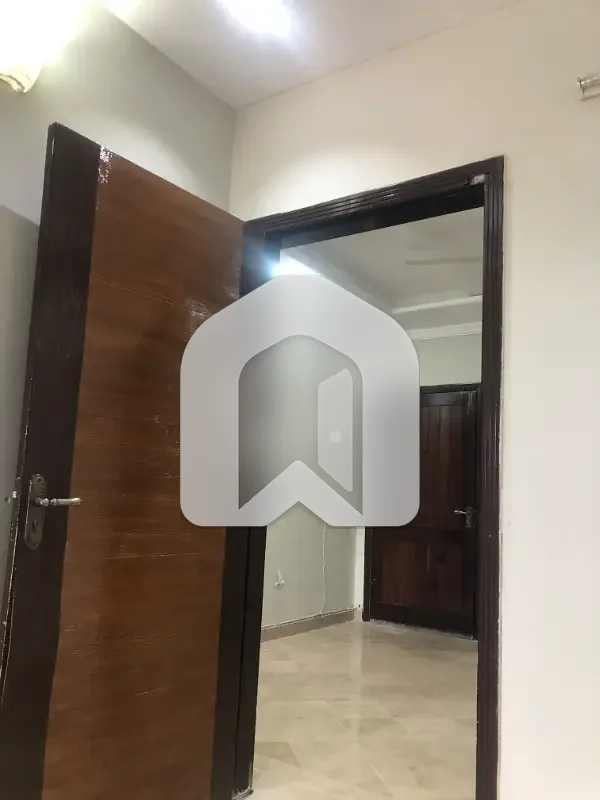 E-11/3 multi 2 bedrooms flat tv lounge for rent, photo 4