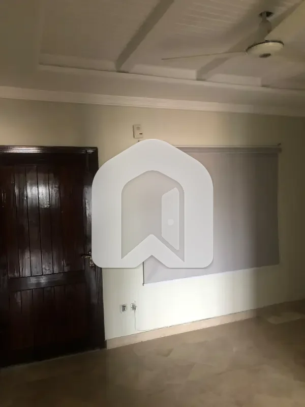 E-11/3 multi 2 bedrooms flat tv lounge for rent, photo 9